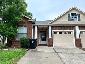 5434 Hampton Hill Cir in Tallahassee, FL - Building Photo