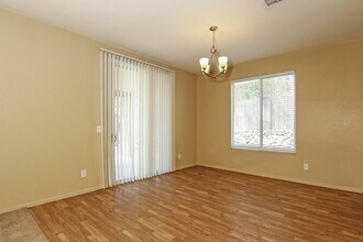 1316 S Flaxseed Dr in Tucson, AZ - Building Photo - Building Photo