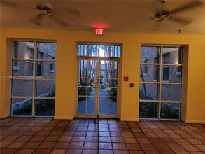 1255 Pennsylvania Ave in Miami Beach, FL - Foto de edificio - Building Photo