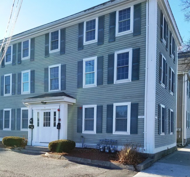 111 Main St-Unit -3 in Peabody, MA - Building Photo - Building Photo