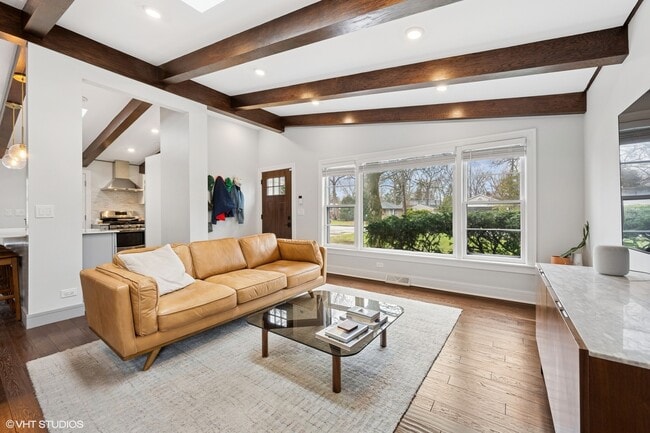 1181 Sherwood Rd in Highland Park, IL - Building Photo - Building Photo