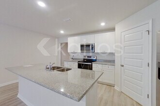 4773 Malay Cir in Pace, FL - Building Photo - Building Photo