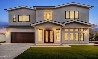 252 Capri Dr in Simi Valley, CA - Building Photo