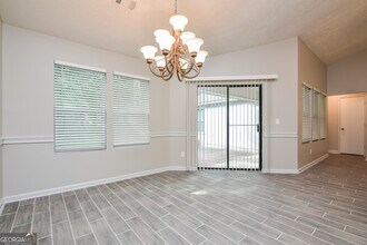 5324 Biffle Downs Rd in Stone Mountain, GA - Building Photo - Building Photo