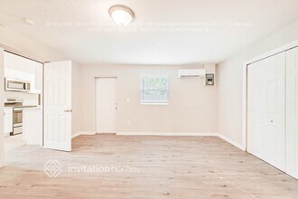 6138 Oakcrest Cir in Orlando, FL - Building Photo - Building Photo