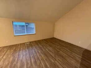 1685 Lucinda Ave NE in Keizer, OR - Building Photo - Building Photo