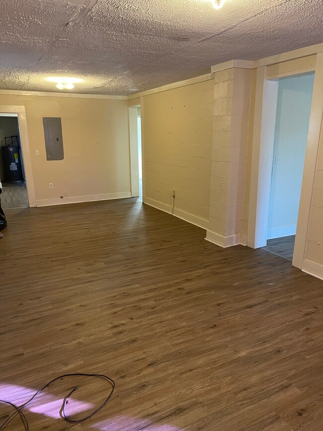 7301 Oporto Madrid Blvd S in Birmingham, AL - Foto de edificio - Building Photo