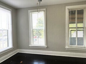 312 Fulton St in Elgin, IL - Building Photo - Building Photo