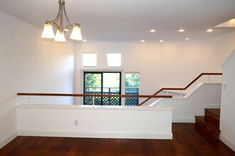 316 Donahue St in Sausalito, CA - Building Photo - Building Photo