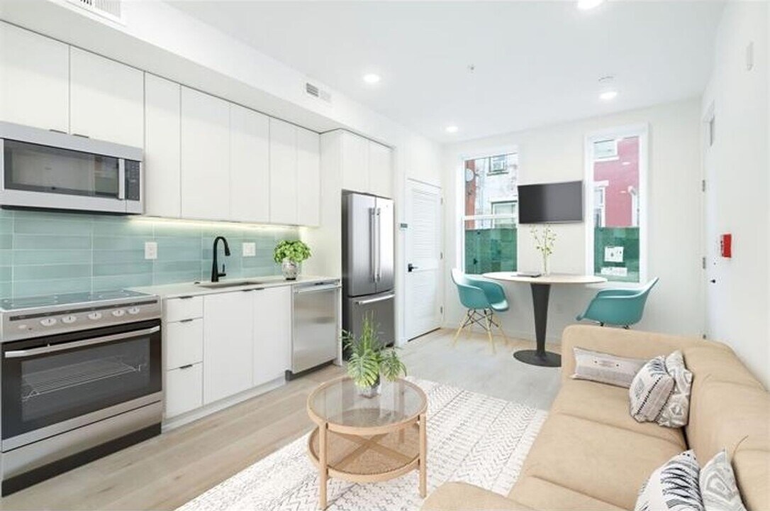 2722 Hope St in Philadelphia, PA - Building Photo