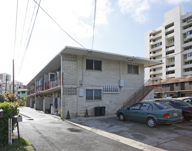 807 Hausten St in Honolulu, HI - Building Photo - Building Photo