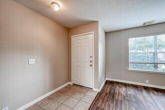 11918 Solon Springs Dr in Tomball, TX - Building Photo - Building Photo