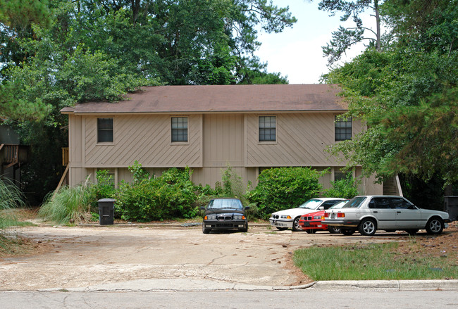 2012 Bradford Ct in Tallahassee, FL - Building Photo - Building Photo