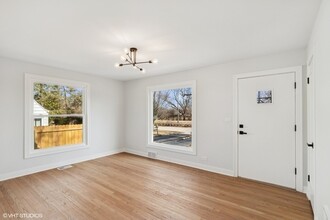1552 McCraren Rd in Highland Park, IL - Foto de edificio - Building Photo
