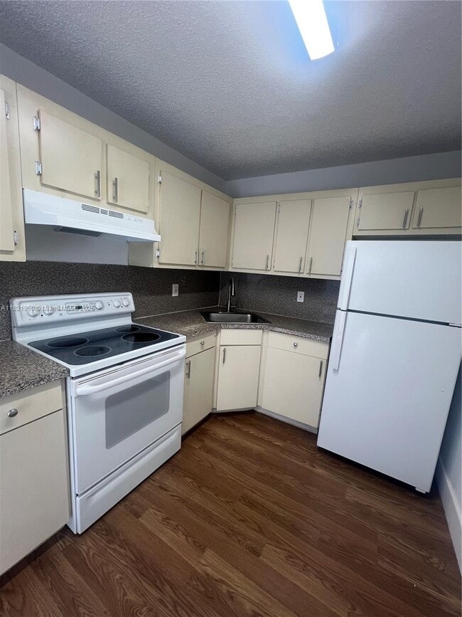 property at 6141 W 22nd Ct
