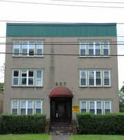 207 Main St Apartments