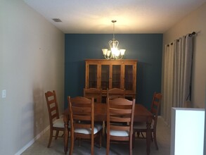 124 Haines Rd SW in Palm Bay, FL - Building Photo - Building Photo