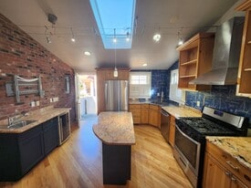 18 Cornhill St in Annapolis, MD - Building Photo