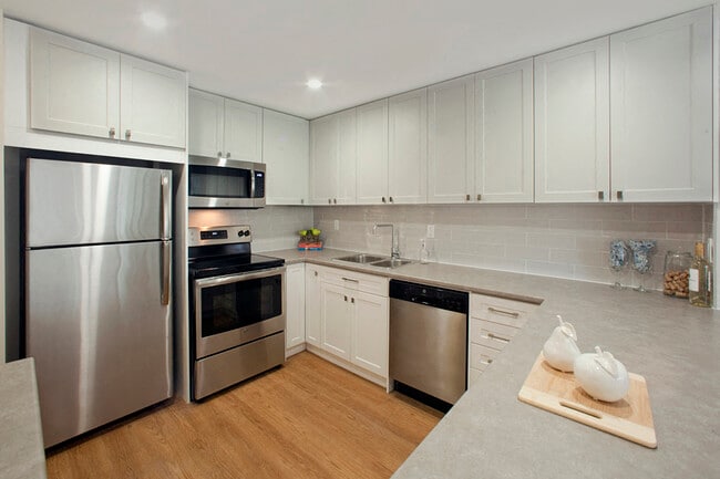 Bay Terrace Apartments
