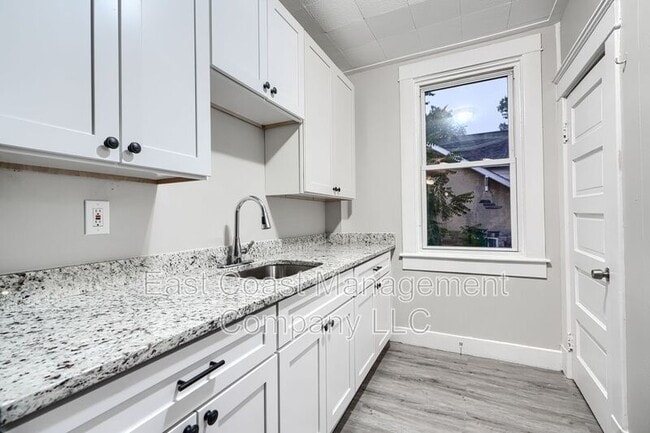 property at 5510 Edna Ave