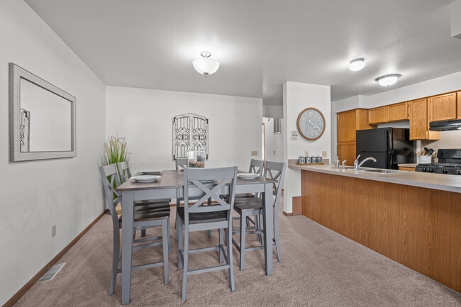 Meadow Springs Apartments