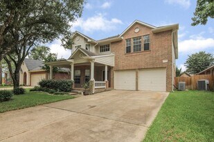 19926 Big Canyon Dr in Katy, TX - Building Photo