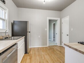 207 W Main St in Edmond, OK - Building Photo - Building Photo