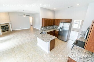 2136 Brighton Bay Trail W in Jacksonville, FL - Building Photo - Building Photo