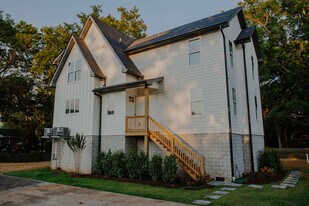 1000 Camilla Caldwell Ln in Nashville, TN - Building Photo