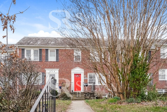 710 Braeside Rd in Baltimore, MD - Building Photo - Building Photo
