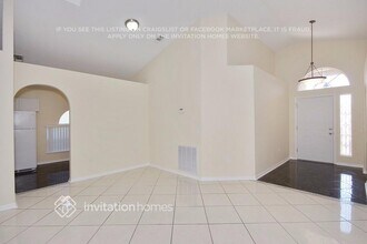 820 Brightview Dr in Lake Mary, FL - Foto de edificio - Building Photo