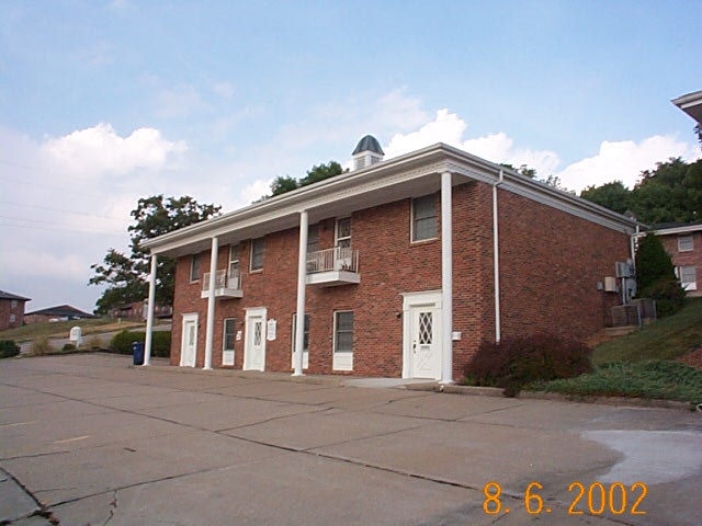 1000-1003 Northeast Dr in Jefferson City, MO - Building Photo