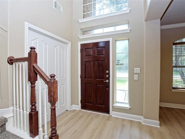 15600 Prestancia Dr in Austin, TX - Building Photo - Building Photo