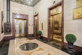 32 Peachtree St NW in Atlanta, GA - Building Photo - Building Photo