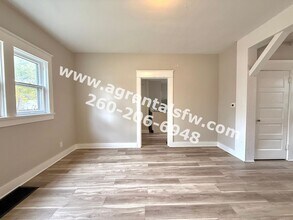 2505 Miner St in Fort Wayne, IN - Building Photo - Building Photo