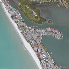 730 182nd Ave E in Redington Shores, FL - Foto de edificio - Building Photo