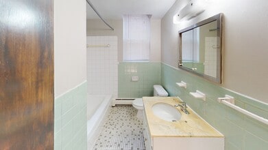 George & Stevens Apartments in St. Paul, MN - Foto de edificio - Building Photo