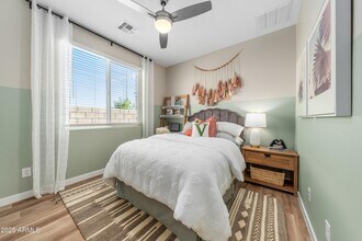 6022 S 47th Ln in Phoenix, AZ - Building Photo - Building Photo