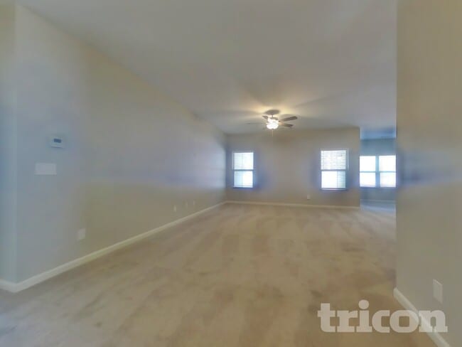 38 Ponders Rd in Cartersville, GA - Foto de edificio - Building Photo