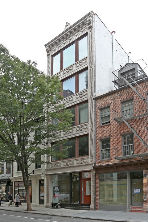 154 Spring St in New York, NY - Building Photo