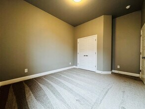 8632 Alnwick Dr in Odessa, TX - Building Photo - Building Photo