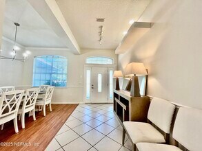9606 Melvina Rd in Jacksonville, FL - Building Photo - Building Photo