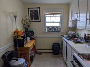 465 Highland Ave, Unit #3 in Malden, MA - Building Photo - Building Photo