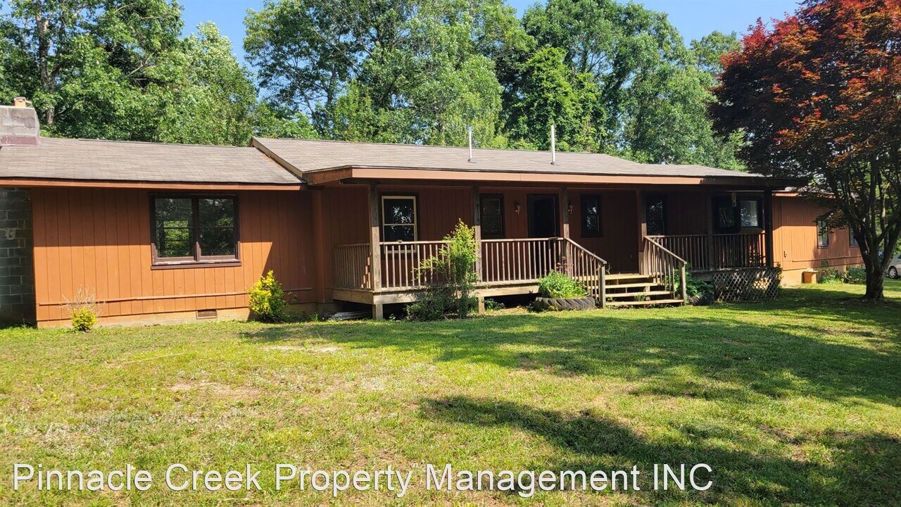315-315 Broadleaf Ln Photo