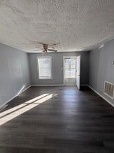 103 Cloverdale Ct, Unit 103 in Archdale, NC - Building Photo - Building Photo