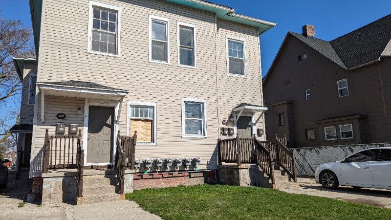 721 S Hamilton St in Saginaw, MI - Building Photo