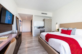 327 Pierce St, Unit SI ID1227258P in Hollywood, FL - Foto de edificio - Building Photo