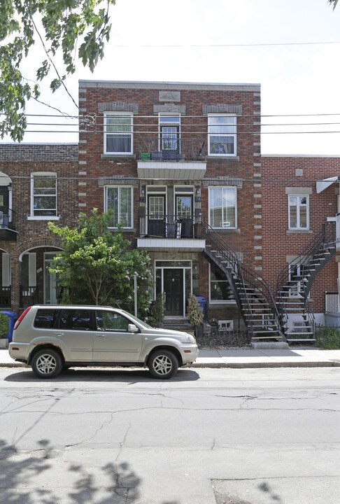 70 4e in Montréal, QC - Building Photo