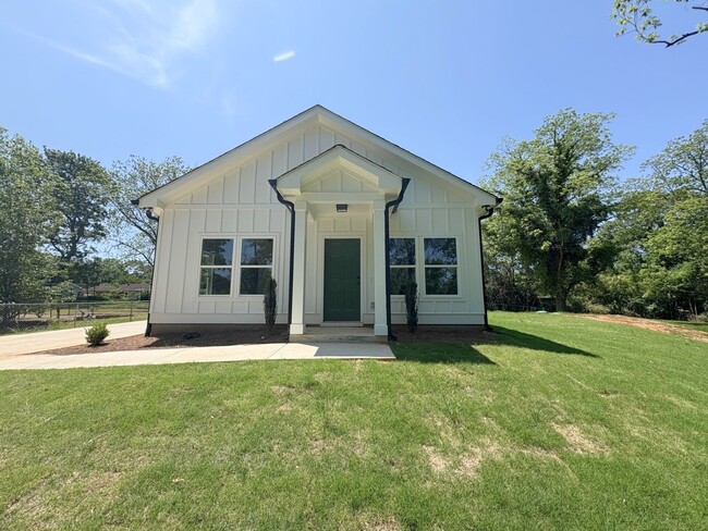 property at 186 Stanelle Dr