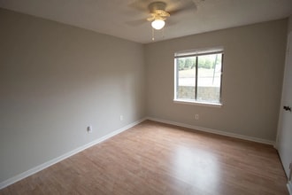 107 Thornwell Ct in Columbia, SC - Building Photo - Building Photo